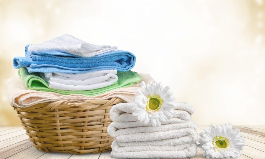 4 Advantages Of Offering Wash And Fold Services