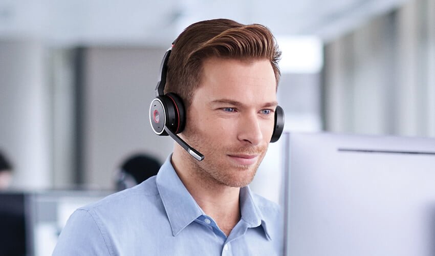 The Competitive Advantages of Business Headsets