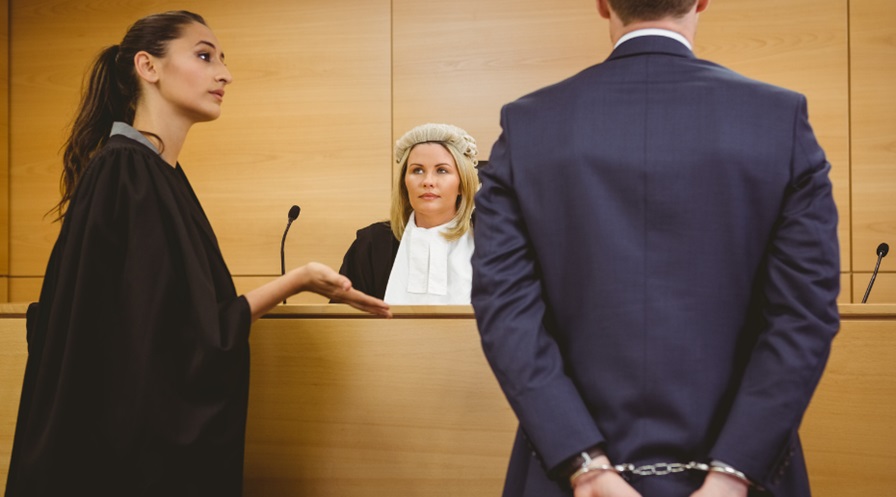 What to Expect During Court Appearances with Your Criminal Defense Attorney